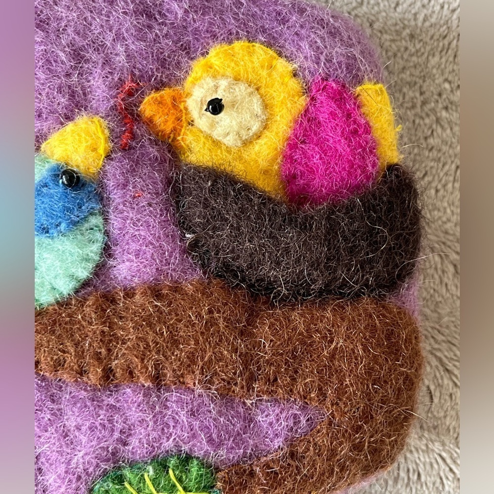 Felted Wool Coin Purse Birds Nest On a Branch Zipper Closure With Leaf Pull - Picture 5 of 8